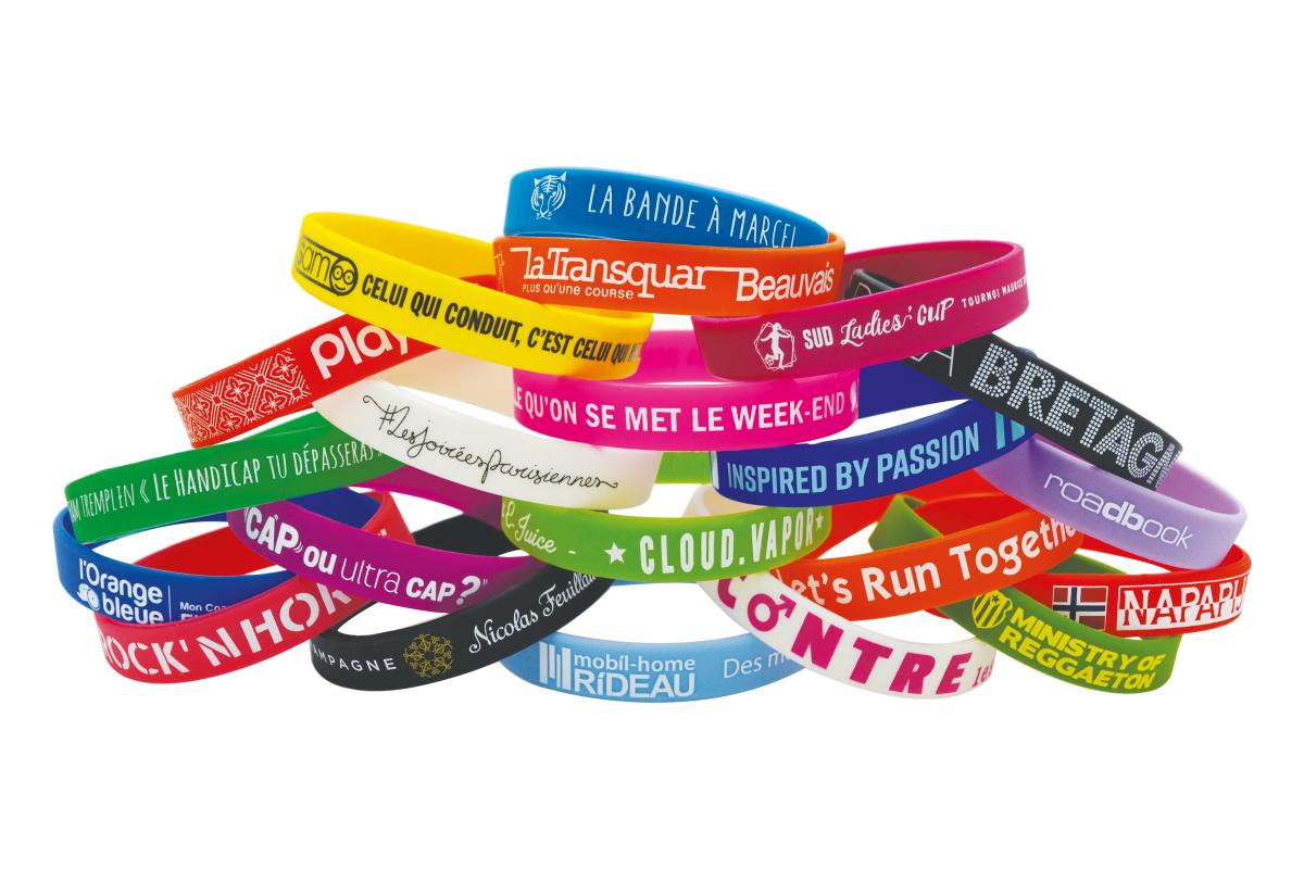 Zoom sur le bracelet silicone personnalisé